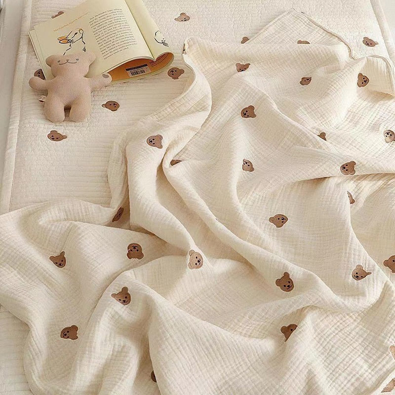 HAPPY ANIMAL TALES BLANKET