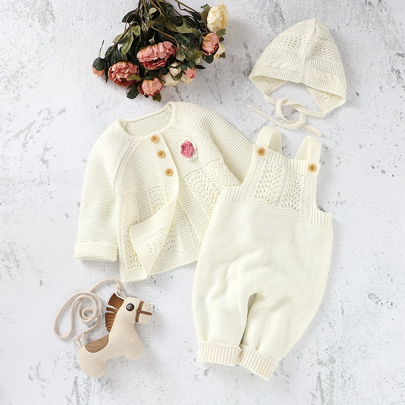 
                  
                    THE ROYAL LULLABY CLOTHING SET
                  
                